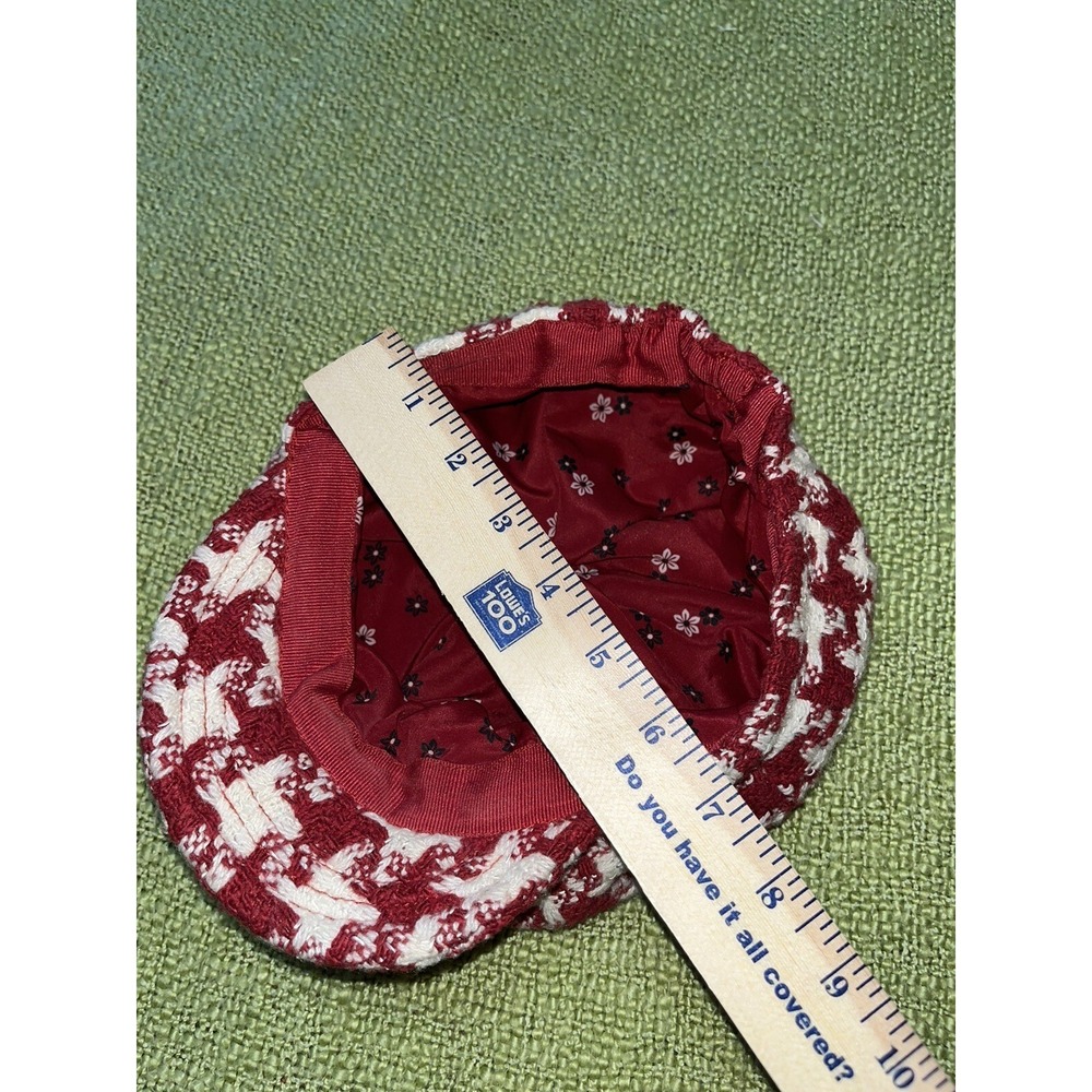 vera bradley Cap , Hat , Cabbie Hat , Red And White , Floral  Interior , Women's